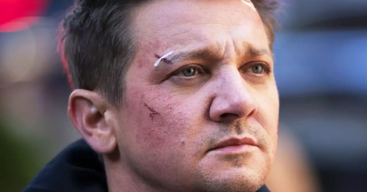  Jeremy Renner Was Seriously Injured in a Snow Ploughing Accident